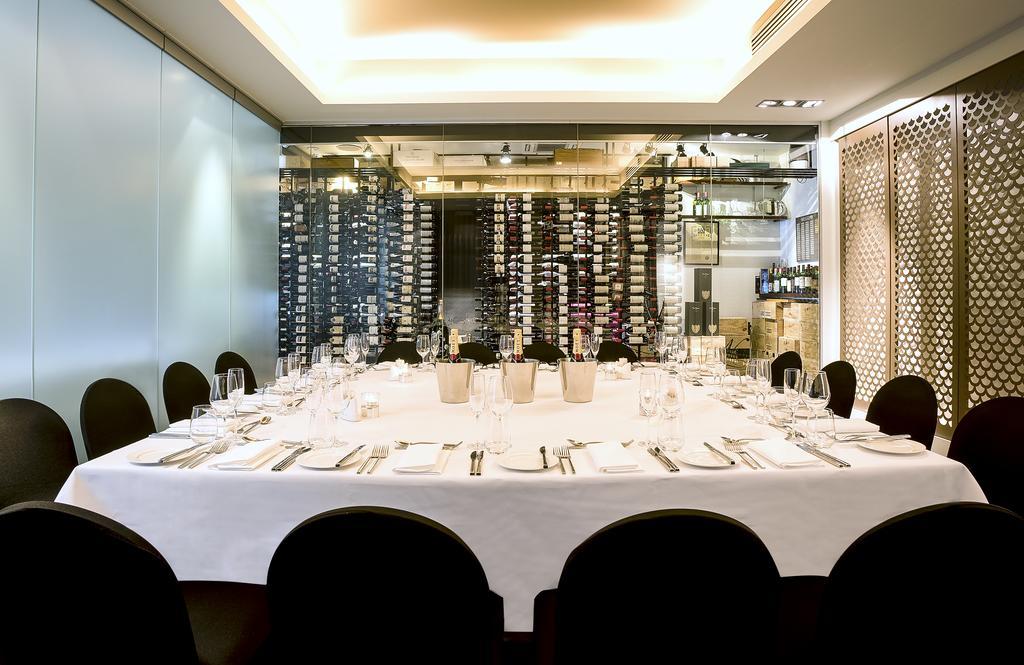 The Beetson Hotel Brisbane Exterior photo The private dining room at the restaurant